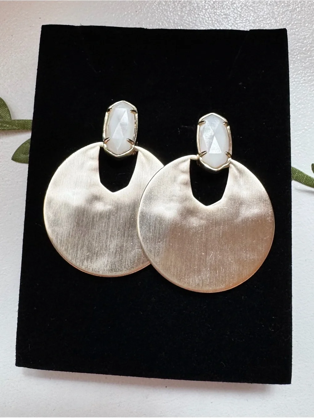 Kendra Scott Deena Drop Brushed Gold Disc Earrings